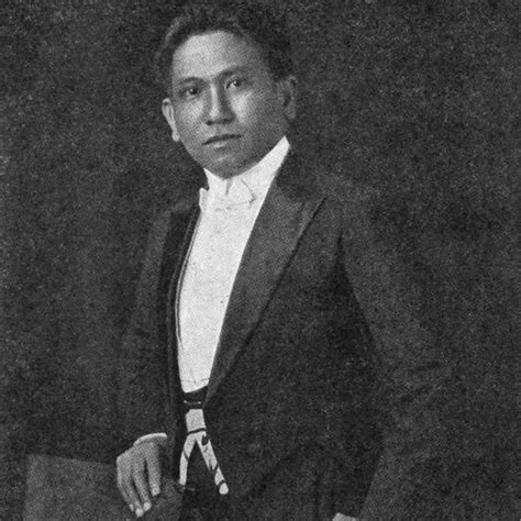 Francisco Santiago .